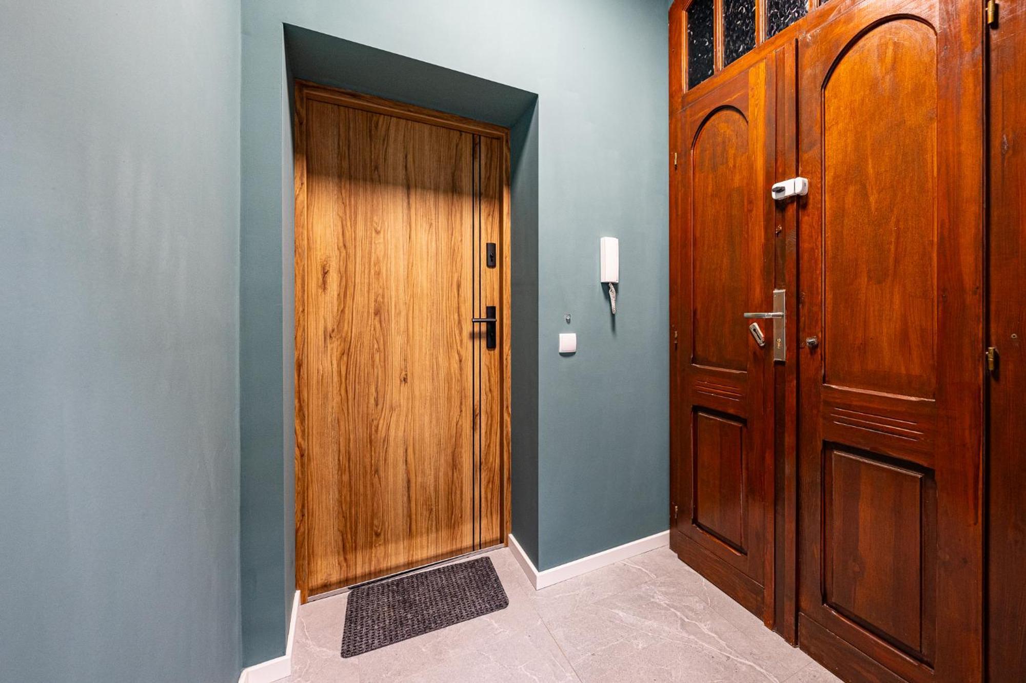 Apartamenty Tespis - Historic House Next To The Cathedral In The City Centre Катовіце Екстер'єр фото